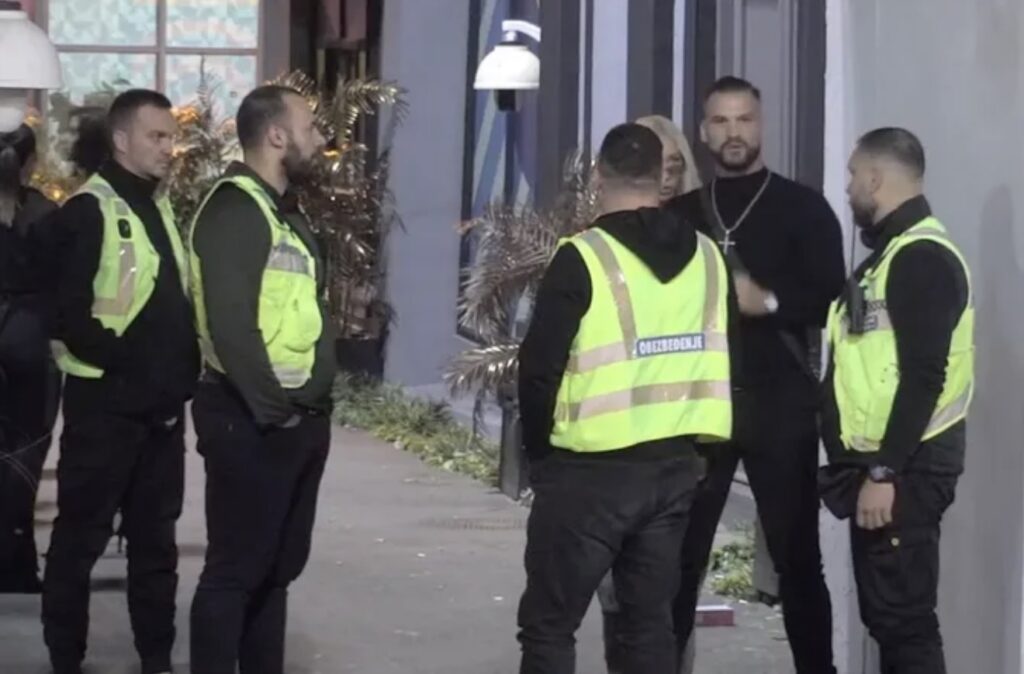 Evo zašto je Marko Osmakčić diskvalifikovan: Horda obezbeđenja ga obuzdavala&hellip;