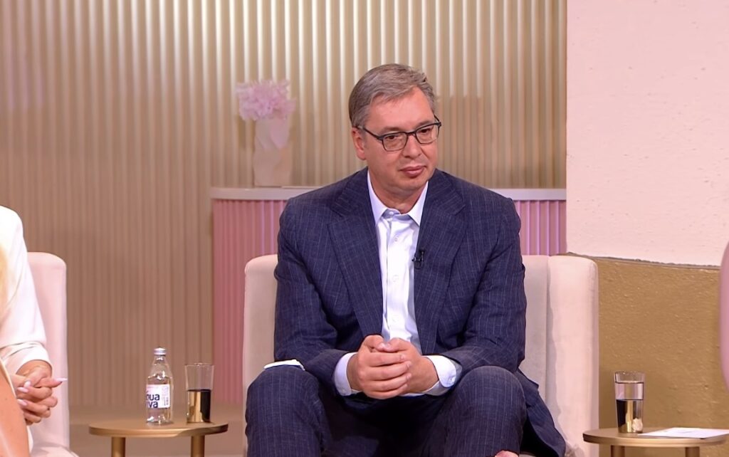 „SAMO PORODICU SVOJU NISAM MOGAO DA ZAŠTITIM“ Vučić otvorio dušu&hellip;