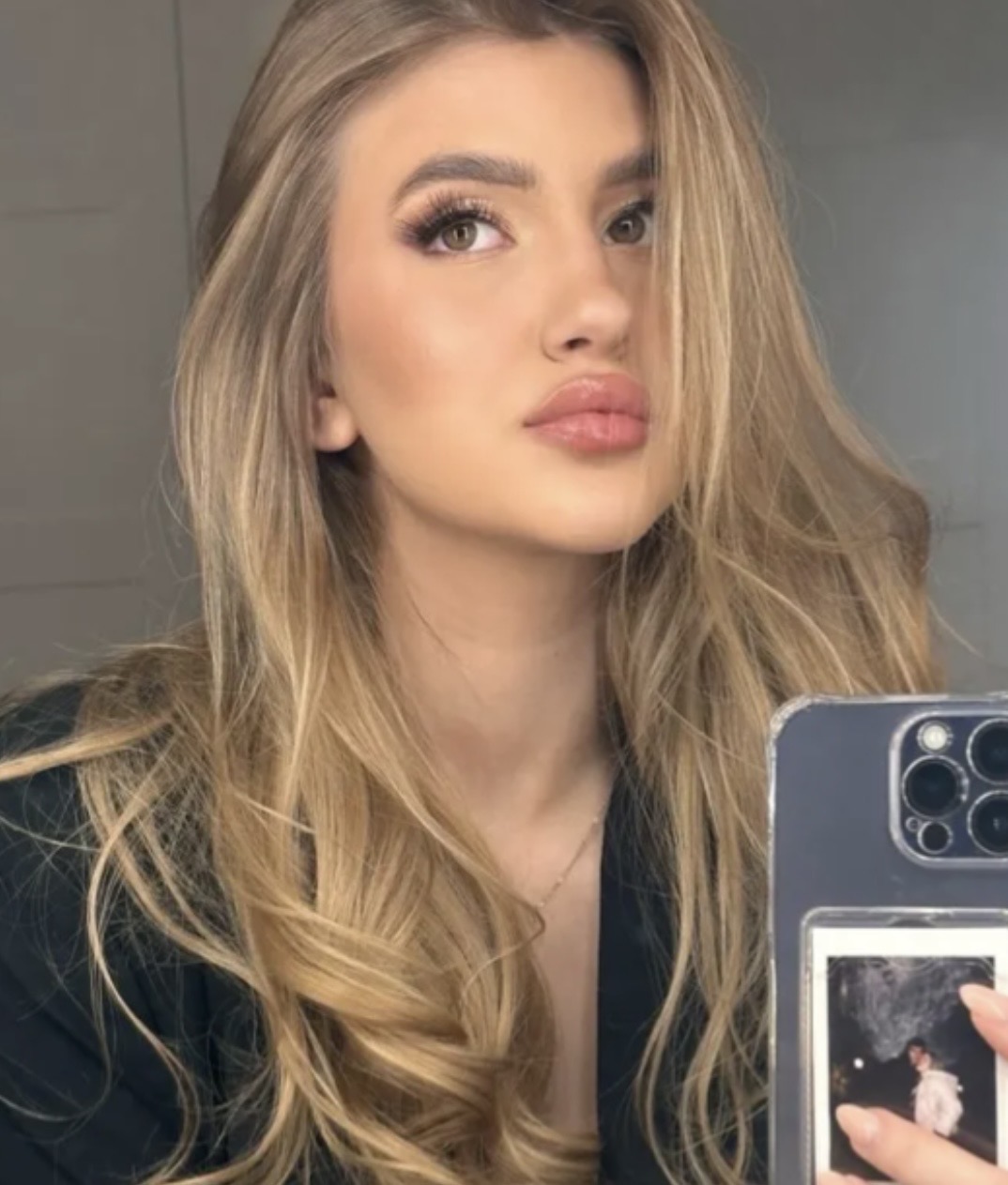 „Mama nije znala da sam otišla u opštinu i uzela Tržan“ Lena prvi put o odluci da se odrekne očevog prezimena