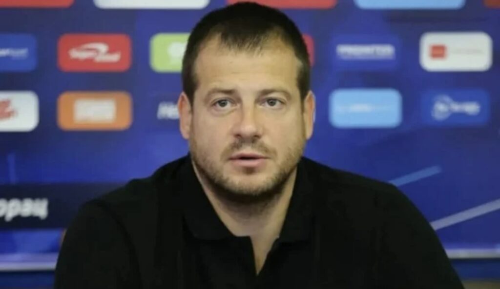 Srbin se poklonio Lalatoviću pred važan meč: „Da ga ne&hellip;
